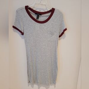 Forever 21 Light Gray Tee with Maroon Trim